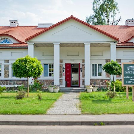 Kuznia Palacowa Korczew Εξωτερικό φωτογραφία